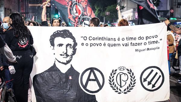Após dificuldade para ampliar alianças, Flávio deve oficializar candidatura sem vice