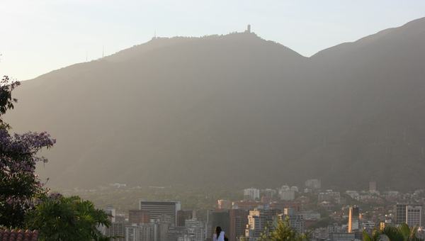 Caracas está assustadoramente segura. Esquadrões da morte do Estado garantiram isso