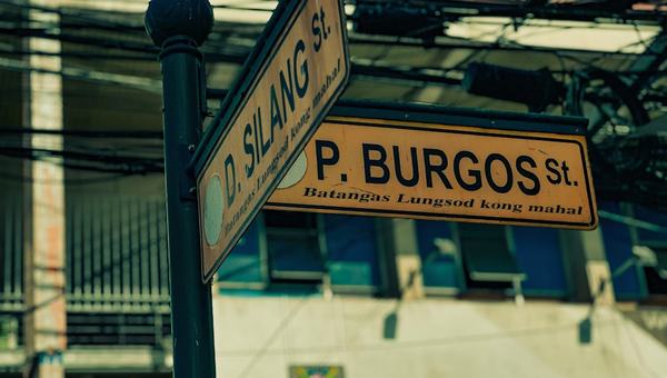 Como pagar a passagem nos ônibus do Rio após fim do uso de dinheiro?