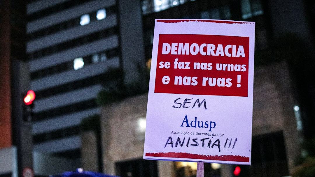 De onde vieram os votos de Augusto Cury? Pesquisa dá pistas sobre avanço