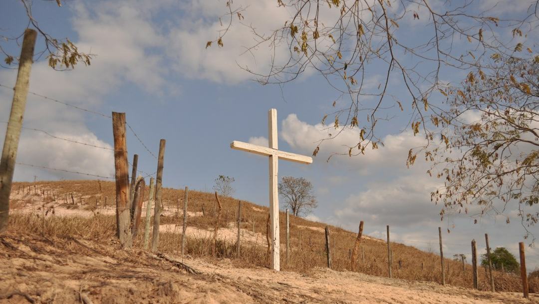 Fé, discurso e urna: como a religião atravessou a atual campanha presidencial