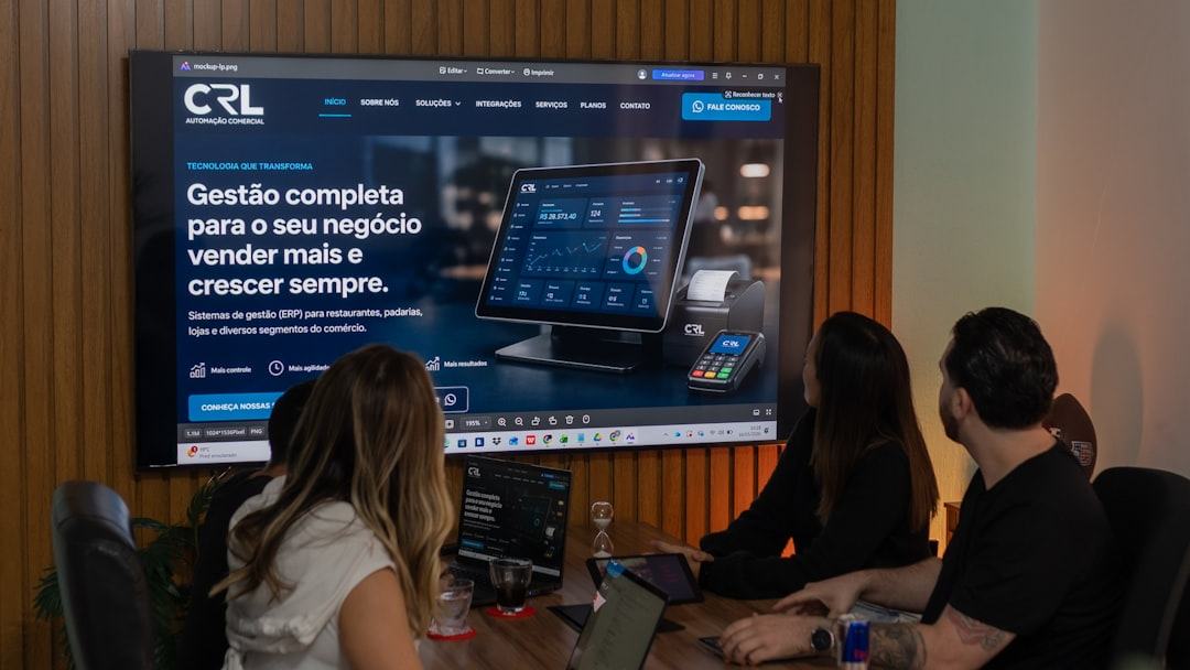 Interagir com tecnologias digitais de forma moderada pode reduzir o risco de deterioração cognitiva