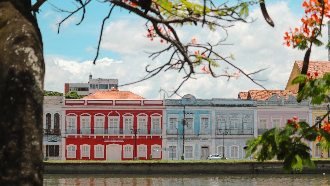 João Campos oficializa candidatura ao governo de Pernambuco