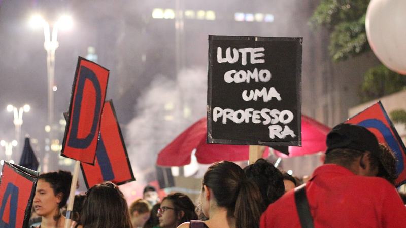Lula ou Flávio terá de “ceder cada vez mais” ao Congresso, diz cientista político
