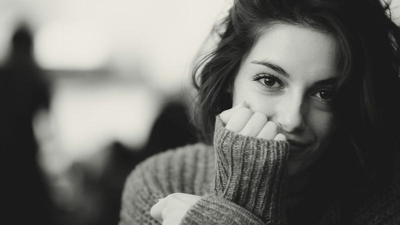 Mulheres são mais inteligentes emocionalmente que homens, e isso é um problema, revela estudo
