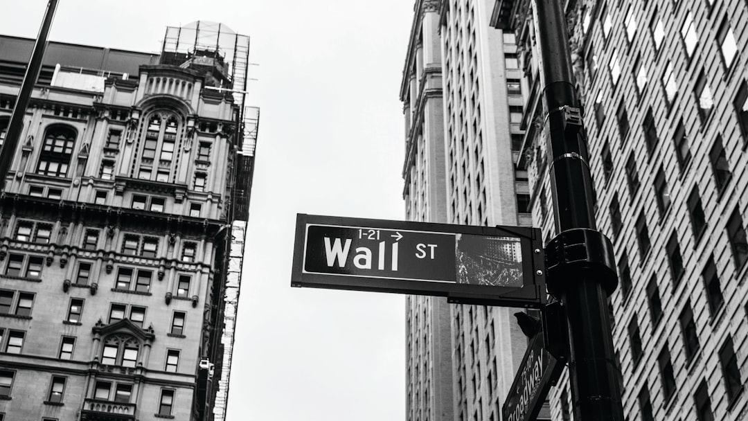 O indicador mais improvável de Wall Street: com quem o CEO da Nvidia janta