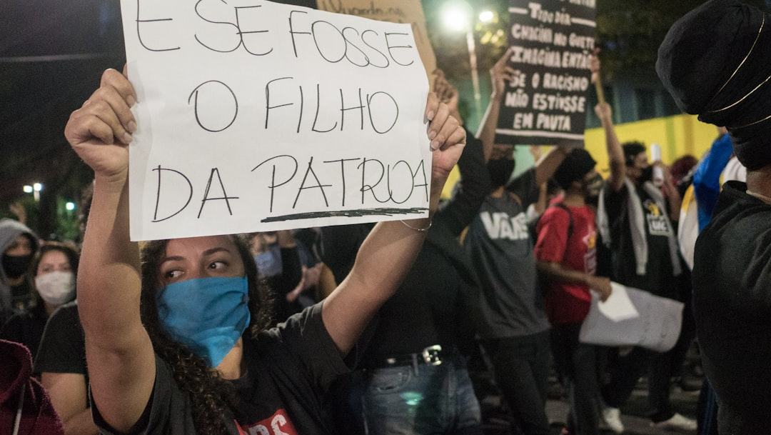 Os cinco desafios de Flávio para voltar a crescer nas pesquisas, segundo analista