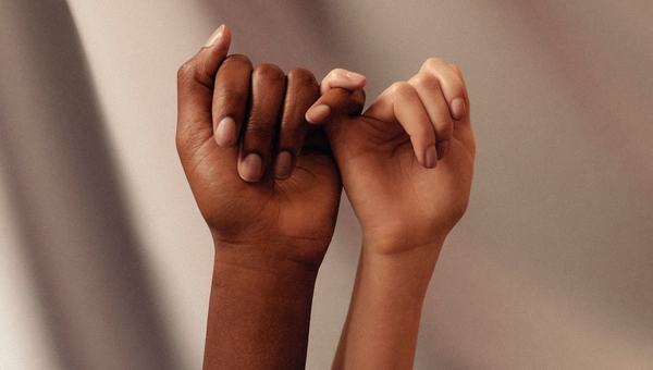 Por que nossos dedos têm tamanhos diferentes? A resposta está na evolução