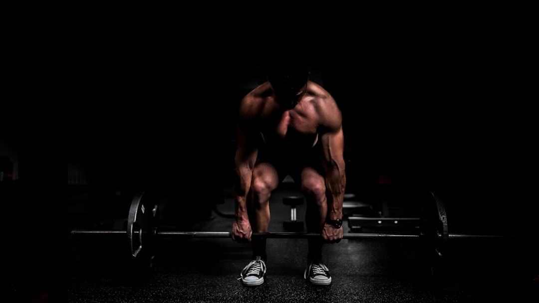 Quem pratica musculação vive mais, aponta novo estudo
