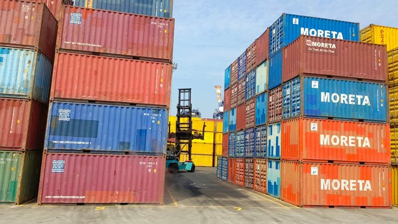 Recorde de exportações mascara velho problema: vender commodities e comprar tecnologia trava desenvolvimento