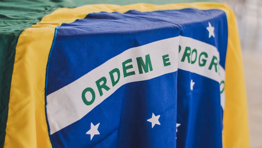 Regras fiscais ruíram e Brasil caminha para crise em 2027 sem reformas, alerta UBS