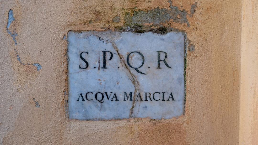 Roma revela, pela primeira vez, maior mosaico de parede da história