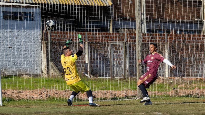 Vasco x Santos: além do 3 x 0, jogo foi recheado de provocações - veja vídeos