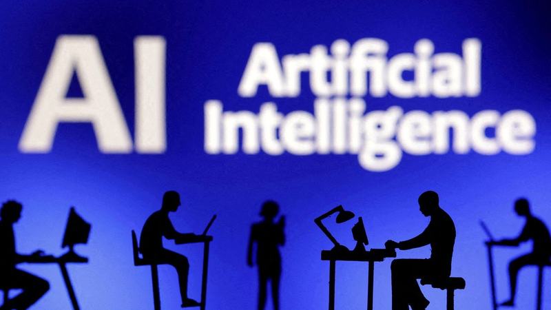 Autorregulação da IA de Trump é carta branca a big tech, diz professor