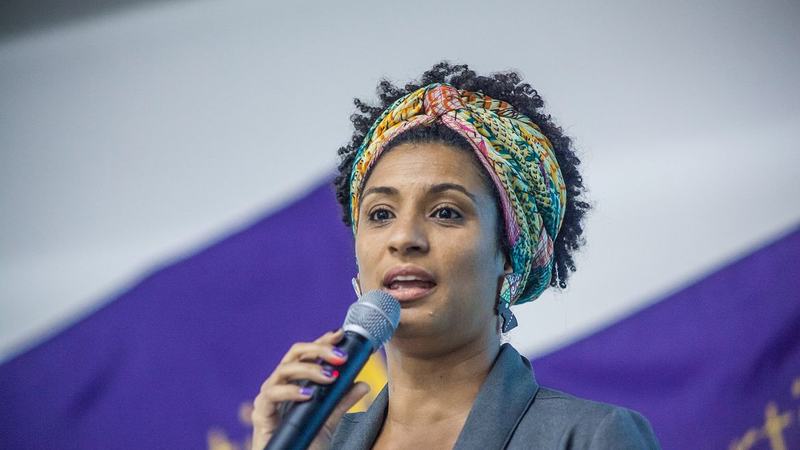 Bolsonaristas ofendem memória de Marielle Franco em ato no Rio