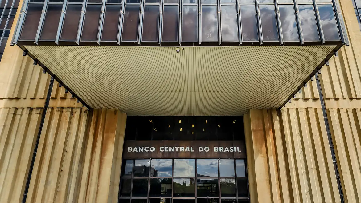 Copom inicia nesta terça reunião para definir taxa básica de juros