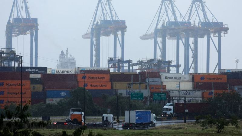 Empresas atingidas por tarifaço e guerras terão R$ 13,5 bi em crédito