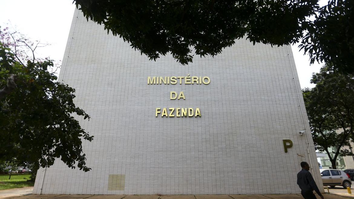 Fazenda alerta sobre falso site do Novo Desenrola