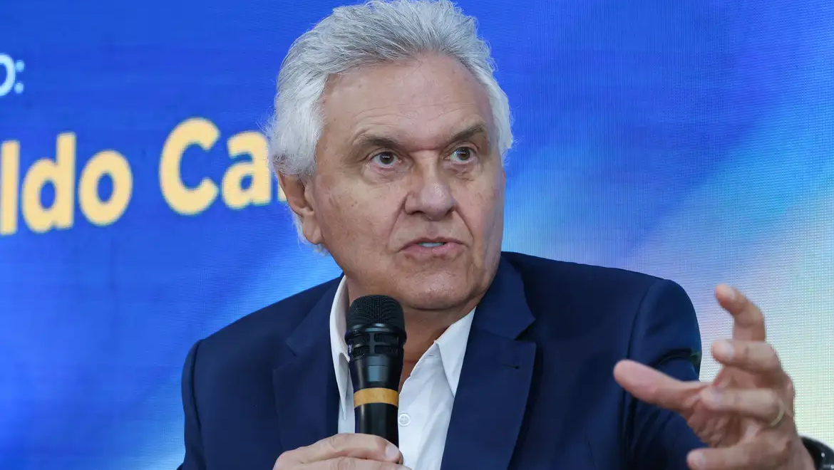 Internado em SP, Ronaldo Caiado recebe diagnóstico de pneumonia