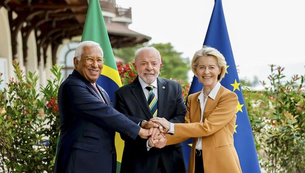 Lula debate com líderes europeus sobre vetos a produtos brasileiros