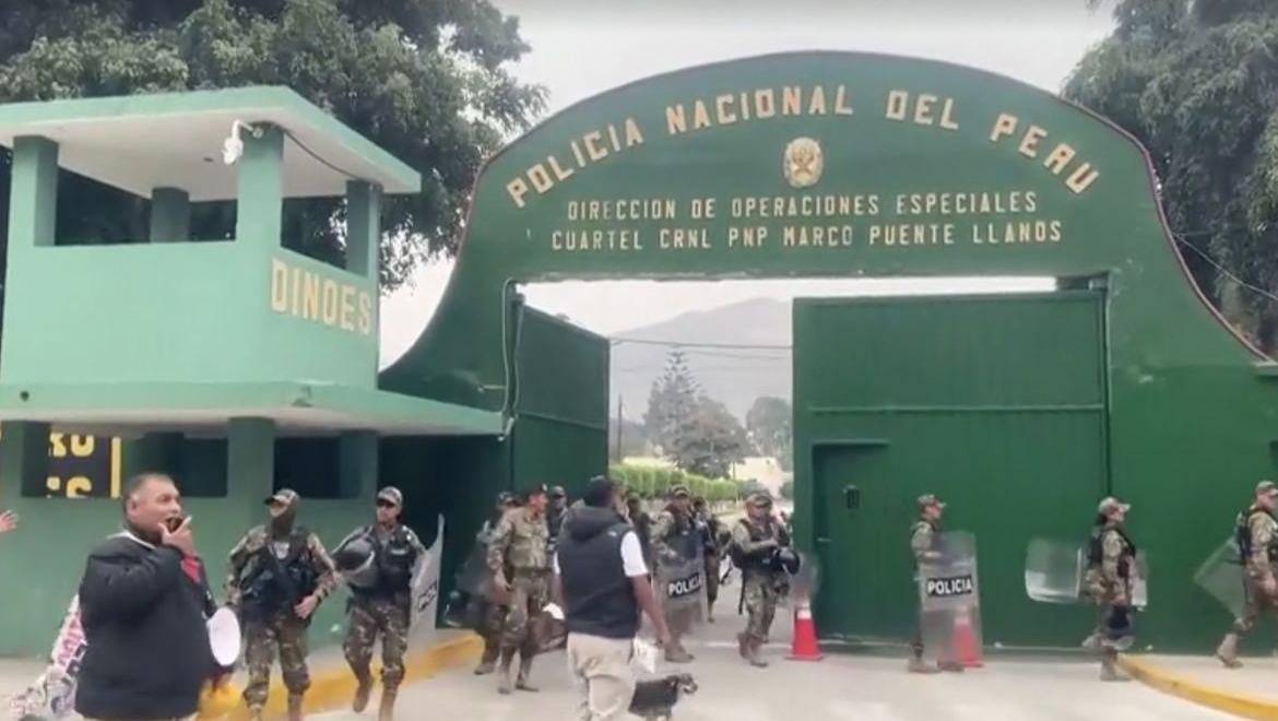 Peru declara estado de emergência em cinco presídios de alta segurança