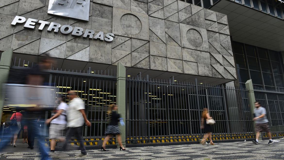Petrobras fecha acordo para comprar gás dos EUA por mais de 20 anos
