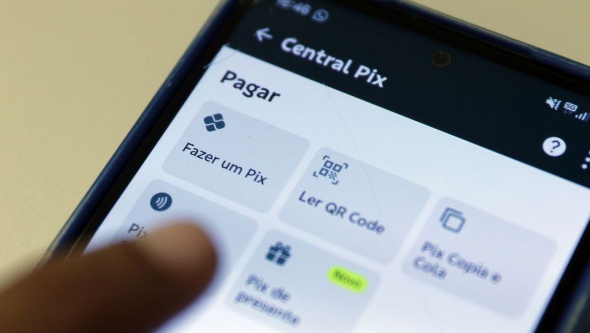 Pix amplia participação nos pagamentos em bares e restaurantes