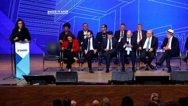 Programa de incentivo à indústria receberá mais R$ 140 bilhões em 2026