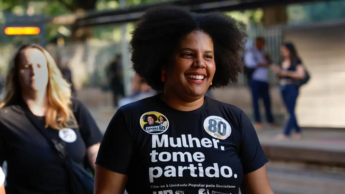Samara Martins propõe dobrar salário mínimo e instituir escala 4x3