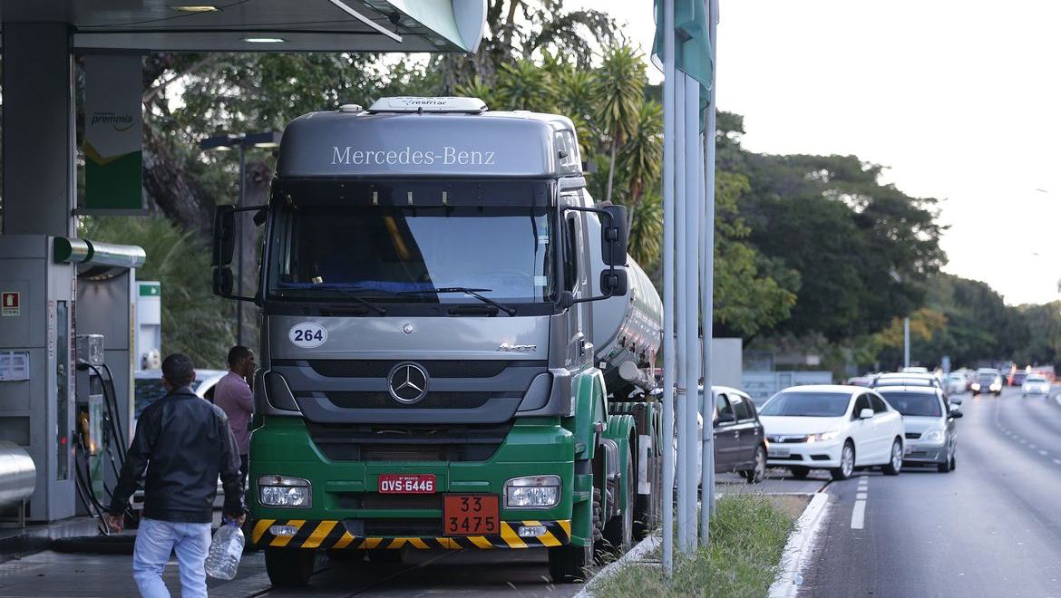 Senado aprova MP com novas regras do frete mínimo rodoviário